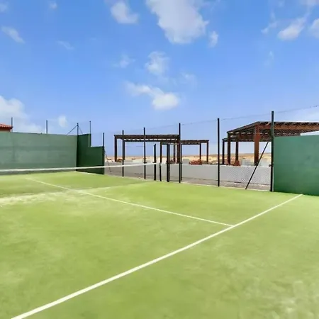 Pueblo Con Piscina بيت للعطل Majanicho